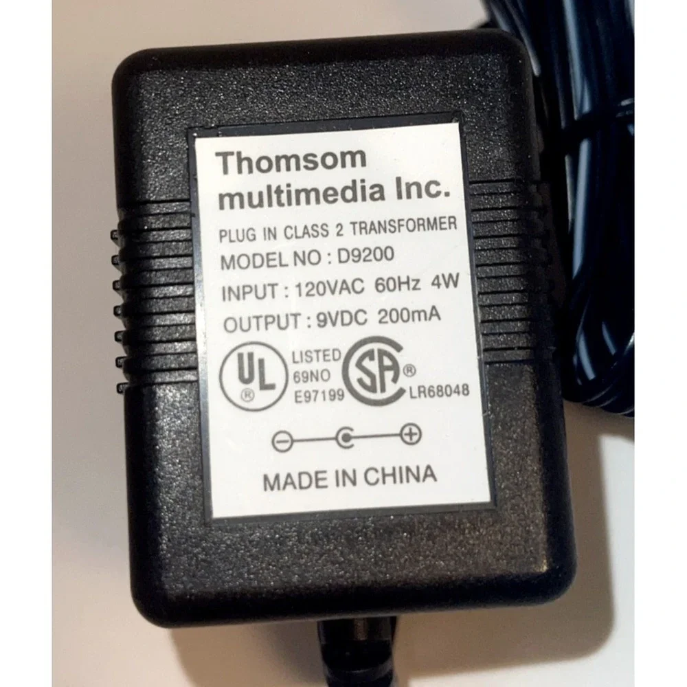 Thomsom Multimedia Inc. Plug in Class 2 Transformer NO D9200